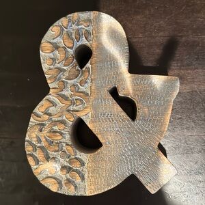 Wooden & Tabletop Floral Decoration